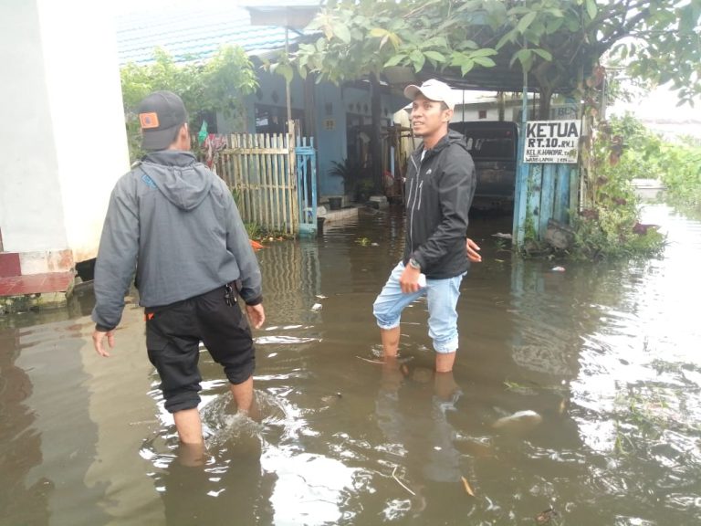 Monitoring Ketinggian Air di Kecamatan Kertak Hanyar