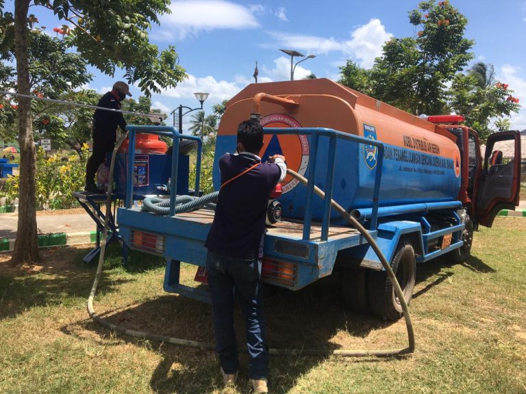 Pengisian Tandon Air Cuci Tangan