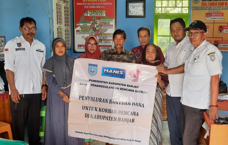 Penyaluran Bantuan Dana Untuk Korban Bencana di Kabupaten Banjar