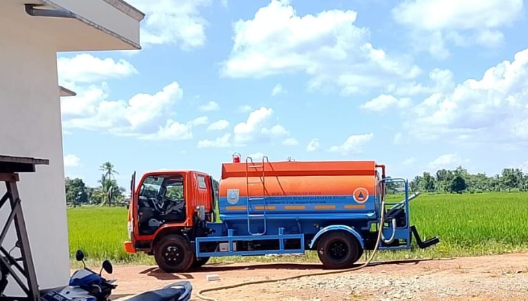 Musim Kemarau Mulai Berdampak, BPBD Kabupaten Banjar Distribusikan Air Bersih